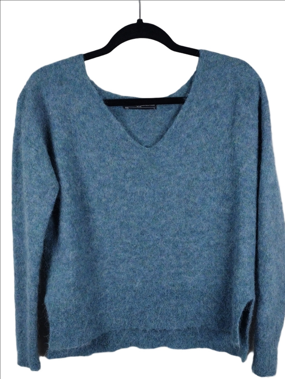 Peruvian Connection Blue Fuzzy Knit Alpaca V-Neck Long Sleeve Pullover Sweater